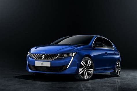 Which means that the new generation has to fill in big shoes. Rumor: Next-generation Peugeot 308 might be coming in 2021