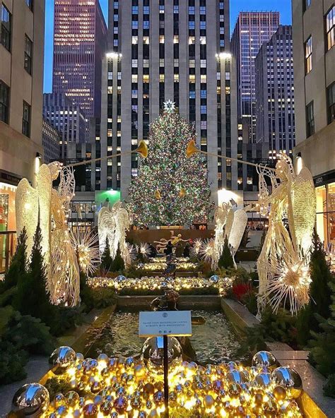 Tonight The Rockefeller Center Christmas Tree Will Light Up For The