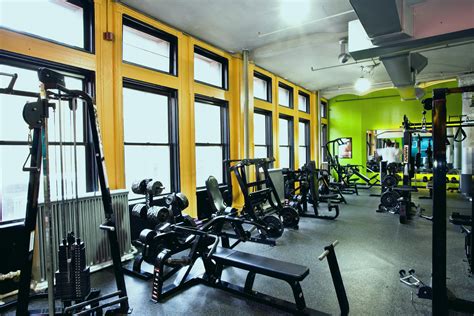 Home gym wallpaper & gym wall murals get motivated while getting in shape. Gym Background Images Hd - 4992x3328 - Download HD ...