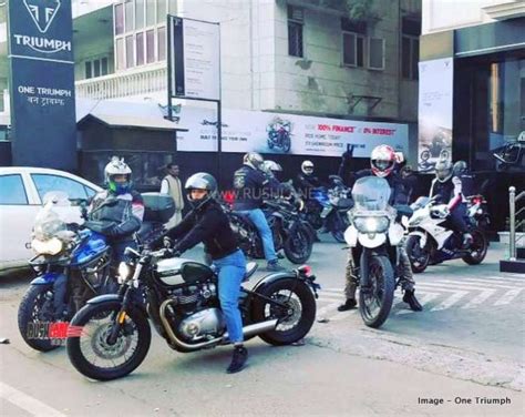 Overview variants specifications gallery compare. Triumph Tiger 800, Bonneville, Street up to Rs 7 L dealer ...