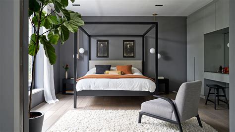 Staging A Bedroom Real Estate Experts Share Their Top Tips Homes