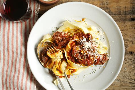 Recipe Jamie Olivers Pappardelle With Beef Ragu — Travel Food People