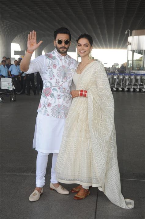 Deepika Padukone And Ranveer Singh Leave For Bangalore Reception Photos