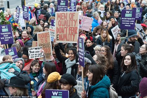 Women S March 2019 Thousands Of Women Attend Protest In London Against Austerity Daily Mail