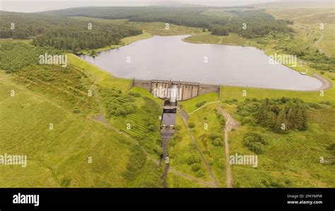 Lake Dam Ireland Hi Res Stock Photography And Images Alamy