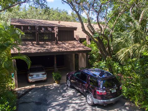 Listing Peaceful Pinecrest Treehouse Estate Miamihal The Smart