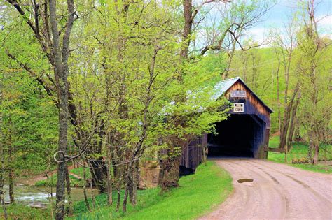 Westminster abbey is a very old and beautiful building. Moxley Bridge - Chelsea, Vermont Moxley Bridge is located ...