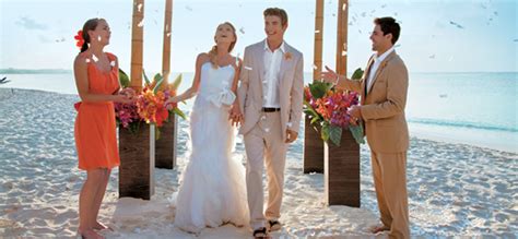 How To Plan Your Wedding Abroad ChicMags