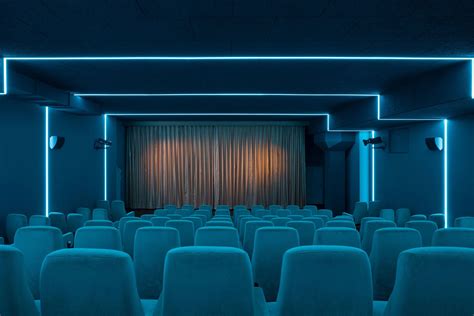 Saal 1 Delphi Lux Kino Architekturobjekte Heinze De