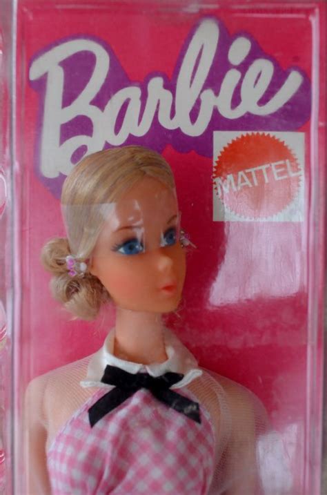 1973 vintage quick curl barbie still in box quick curls barbie barbie world