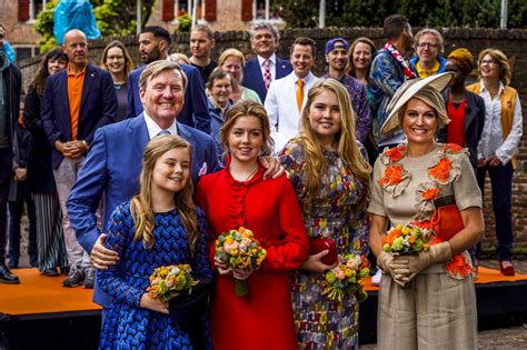 Dat is over 23 dagen. Oranjebond komt met alternatief programma Koningsdag - De ...