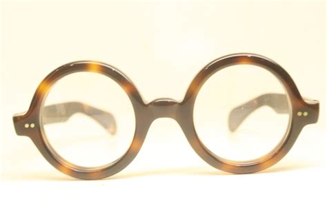 beautiful tortoise vintage style eye glasses retro frames round glasses