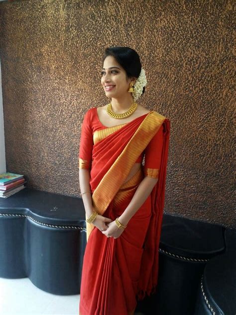Pin By Alphonsa Thomas On Kerala Bride Saree Dress Elegant Saree