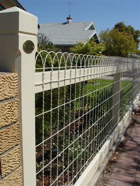 Photo Of Heritage Fencing Adelaide South Australia Australia Big Red Woven Wire Fence Front