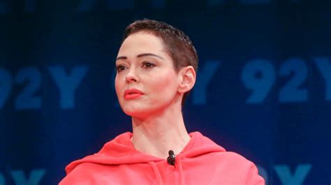 Rose Mcgowan Cancels Public Appearances Wants Apology From Barnes And Noble