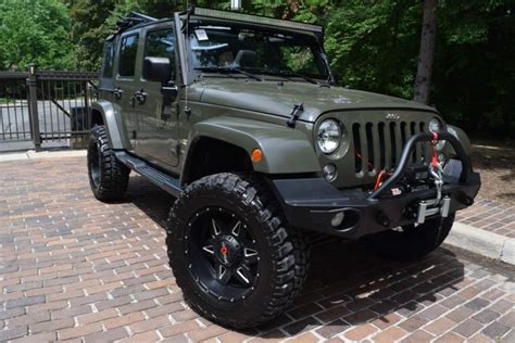 Purchase Used 2015 Jeep Wrangler 4wd Unlimited Sahara Editiontrail