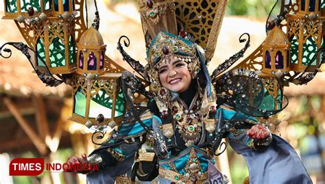 banyuwangi ethno carnival sukses tampilkan keberagaman suku nusantara times indonesia