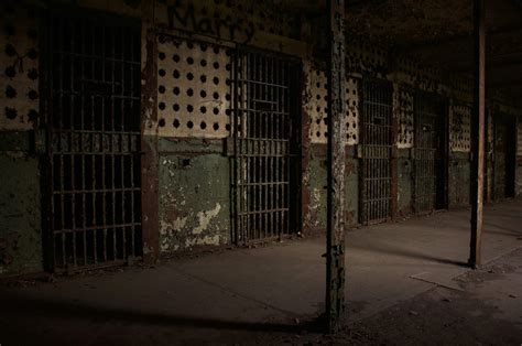 You Wont Believe Whats Inside This Creepy Abandoned Prison Seph Lawless