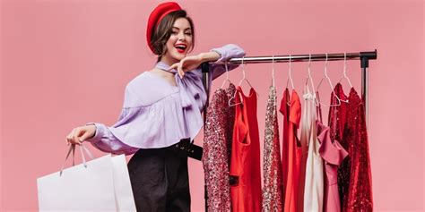 How To Start A Clothing Brand And Successfully Sell Clothes Online