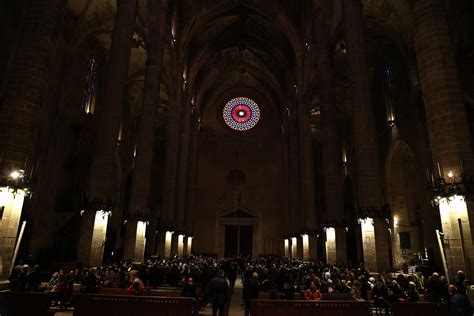 Fiesta De La Luz En La Catedral De Palma De Mallorca Im Genes
