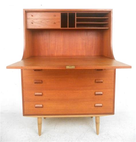 Secretary desk is a beautiful and practical addition to every house. Unique Mid Century Modern Secretary Desk 4 | Modern ...