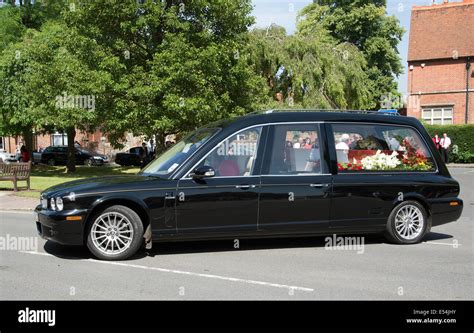 Funeral Car Hi Res Stock Photography And Images Alamy