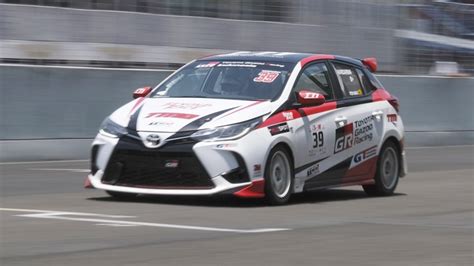 Itcr Seri 3 Pakai Livery Toyota Gazoo Racing Yaris Dan Agya Puncaki