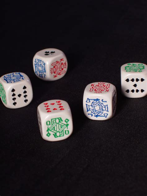 When this happens, the players who havent nished up their poker hands, are entitled to one last roll with their remaining dice. /Poker Dice / Liar Dice | Pink Cat Shop