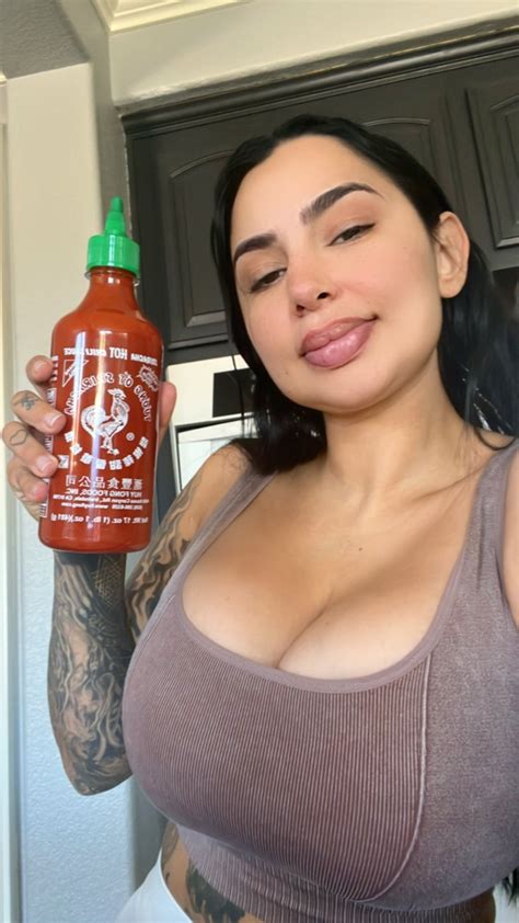 Cassie Curses 🕸 On Twitter I Got A Sriracha Bottle 🔥 No More Withdrawals
