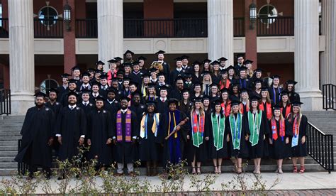 Newberry College Newberry College Honors Graduates At December