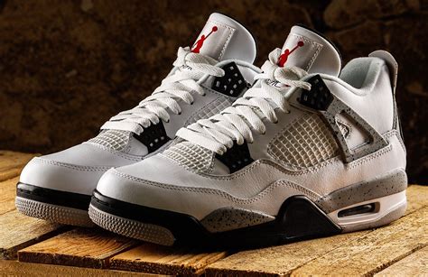 Air Jordan 4 Retro Og White Cement 840606 192 Basketball Shoes