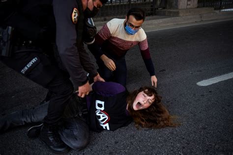 Istanbul Police Detain Over Defying May Day Protest Ban Digital