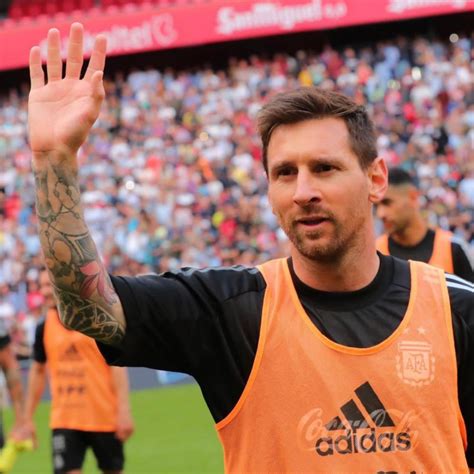 9 Cerita Perjalanan Karier Lionel Messi Dari Bocah Sampai Mega Bintang