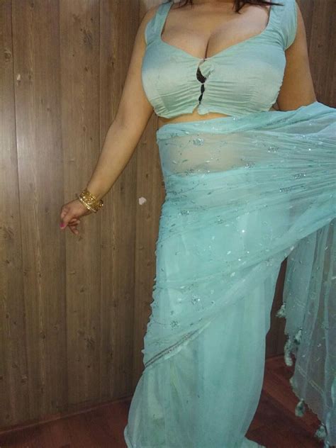 Pin By Pagol Balok On Milf Indian Blouse Indian Wife Indian Aunty