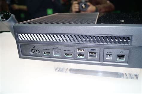 Up Close With Xbox One Pics Specs And The Backside