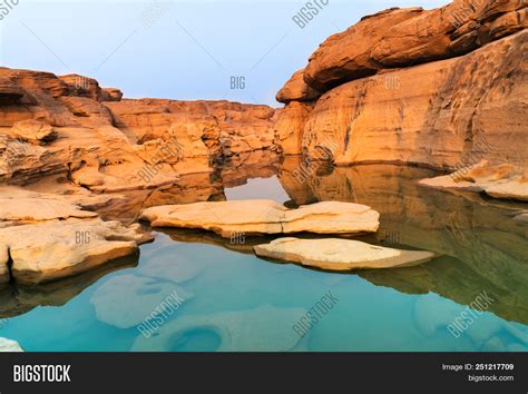 Sunrise New Day At Sam Phan Bok As Known As The Grand Canyon Of