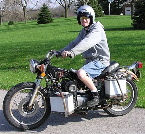 The result is a diy electric motorcycle capable of more than 70 mph and a range of 60 miles. ForkenCycle: dirt cheap, DIY electric motorcycle made from forklift parts