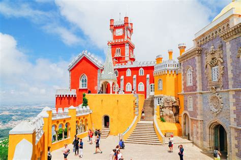 15 Things You Need To Know About Visiting Sintra In Portugal Hand