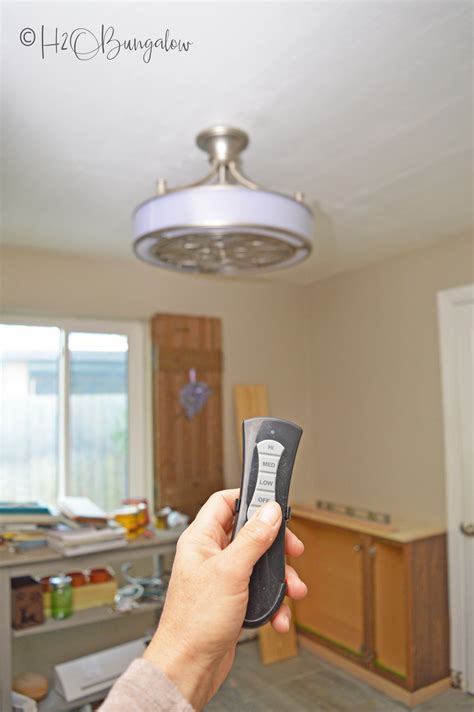 Hunter 53091 builder deluxe 52 ceiling fan. 5 Important Things to Consider Before Buying Ceiling ...
