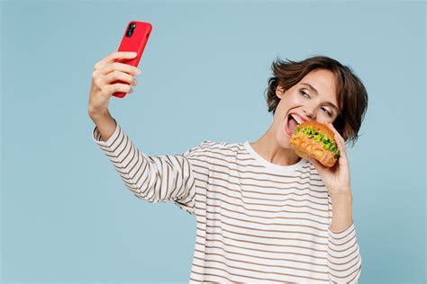 Devenez Un Pro Du Selfie Food Découvrez Les Meilleures Poses