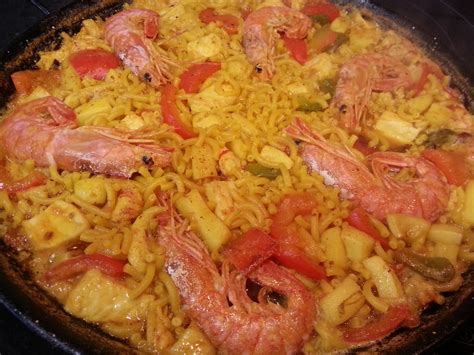 Resultado de búsqueda de fideua de pescado. Cocimalia, la cocina de Amalia.: Fideua de pescado y marisco