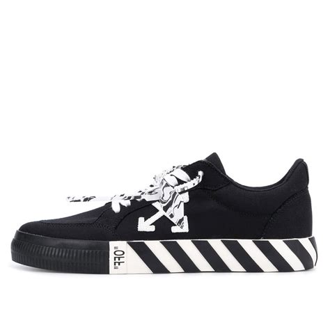 Off White Vulc Low Top Sneaker Black White 2020