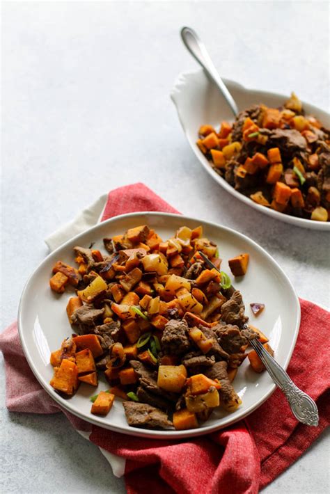 Sweet potatoes have antimicrobial properties that are really great for the gut. Steak, Sweet Potato and Apple Hash Meal Prep - Meal Prep ...