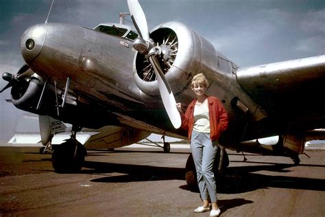 Ladieslovetaildraggers Chasing Earhart Presents Ann Pellegrenos