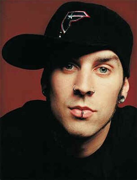 Travis landon barker (born november 14, 1975) is an american musician, songwriter, and record producer, best known as the drummer for the rock band bl.more. Naam: