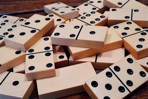 Cómo jugar dominó Cómo lo puedo hacer