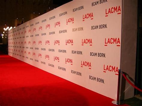 Red Carpet Backdrop For Photos Make Own With Paper Red Carpet