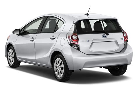 2014 Toyota Prius C Hybrid Hatchback Review The Mommy Insider