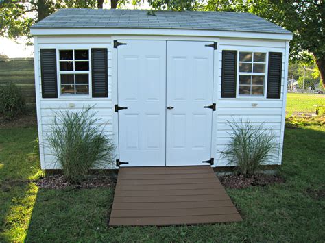 5.0 star rating 1 review. Sprucing Up a Storage Shed - momhomeguide.com