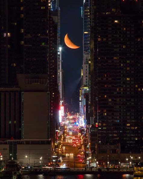 A Crescent Moonhenge Rise Across 42nd St Taken An Hour After Daylight